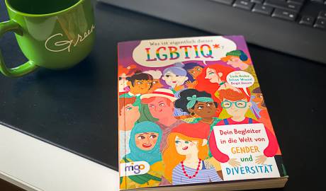 LGBTQ Bicher-0745