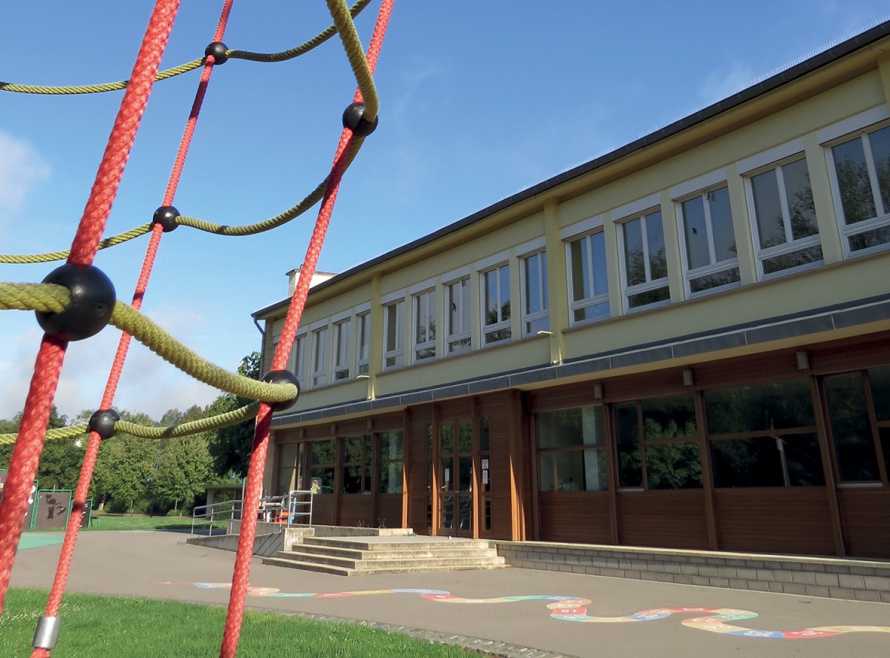 ecole primaire steinfort