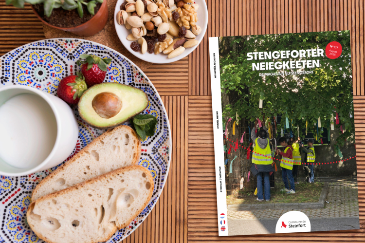 Stengeforter-Neiegkeeten-117 Mockup