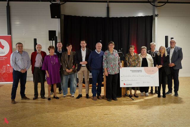 Remise d’un chèque de 1 000 € de la Commune de Steinfort à l’Association d’aide aux personnes épileptiques