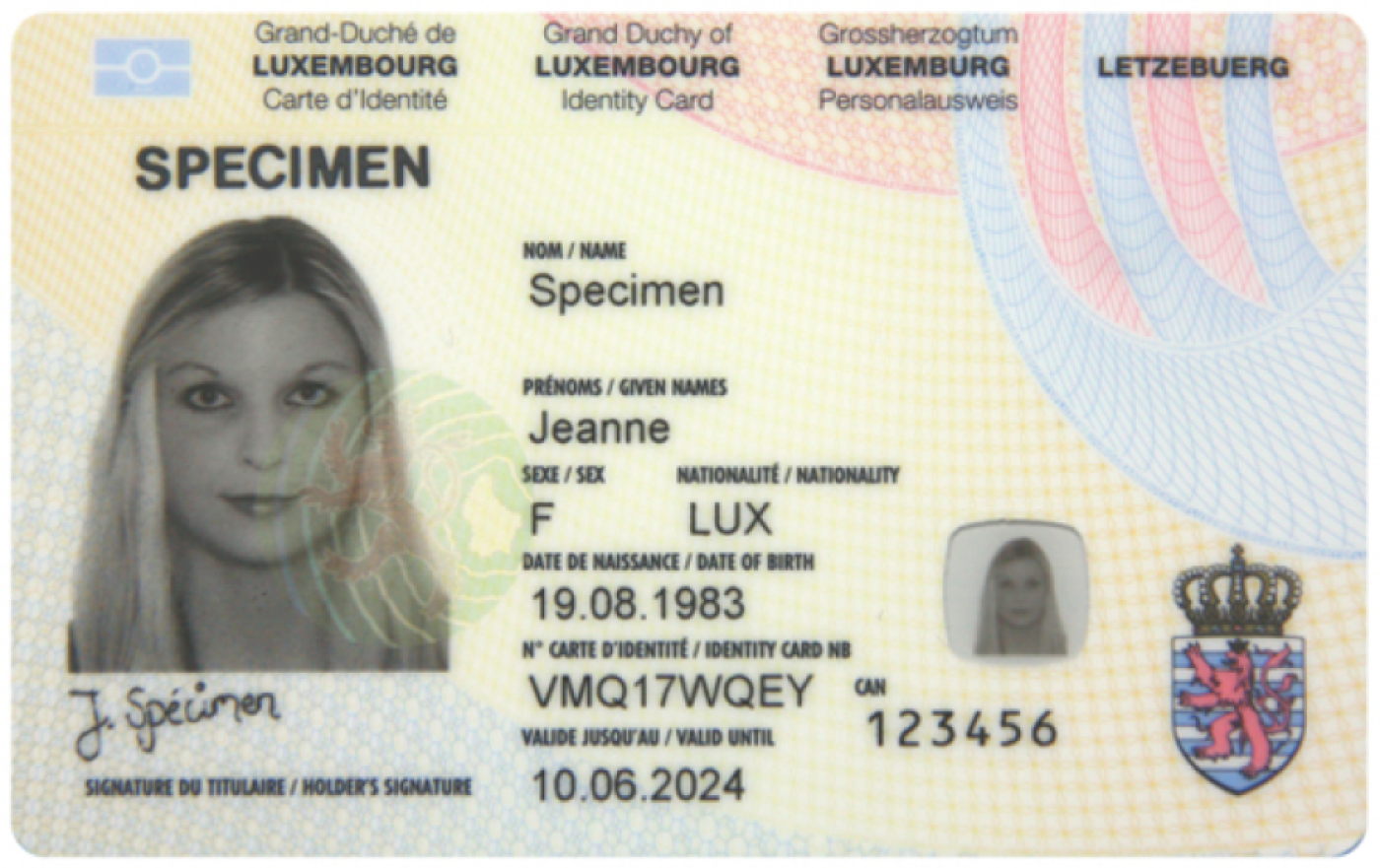 Recto et verso de la carte d'identité luxembourgeoise, nouveau modèle